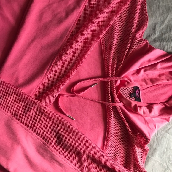 Sweater with mesh shoulder 🌸 pretty pink - Picture 1 of 6